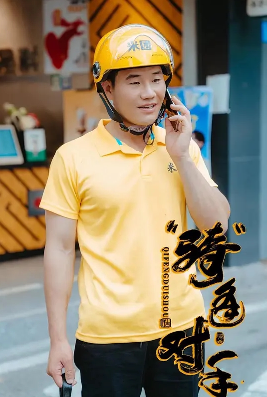 牛逼小哥趁弟弟喝醉半夜潜入姐姐房间乱伦 - 好色™ TV